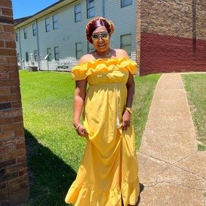 Meet your Posher, Nekisha